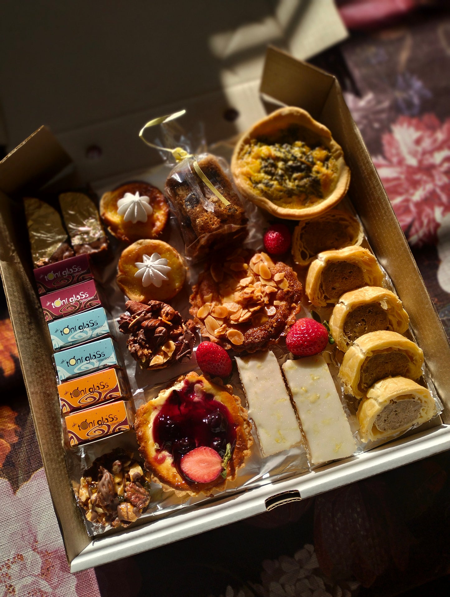 High Tea Experience Box